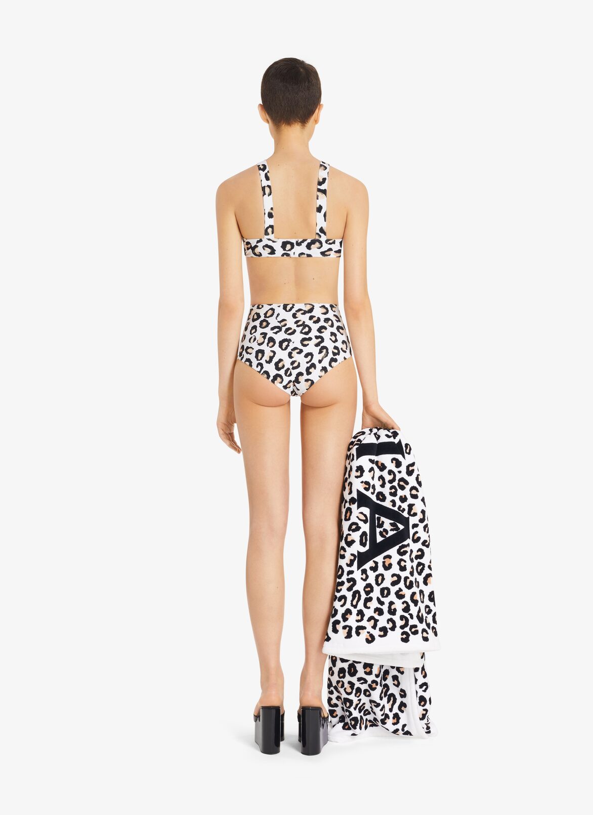 Alaïa Leopard Towel ALAÏA WHITE/BLACK ALAÏA LEOPARD TOWEL